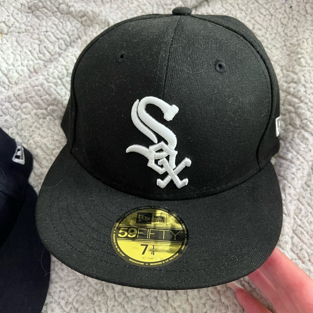chicago white sox fitted hat cap 
7 1/4